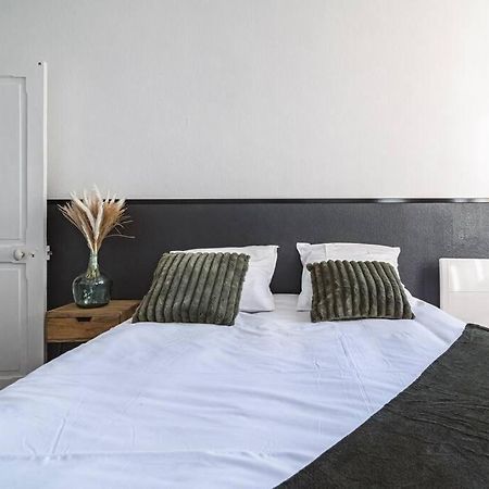 Le Cosy - 2 Chambres - Hyper Centre Reims Luaran gambar