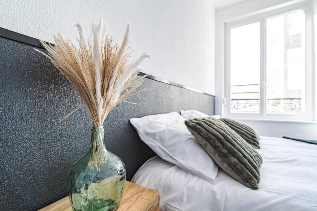 Le Cosy - 2 Chambres - Hyper Centre Reims Luaran gambar