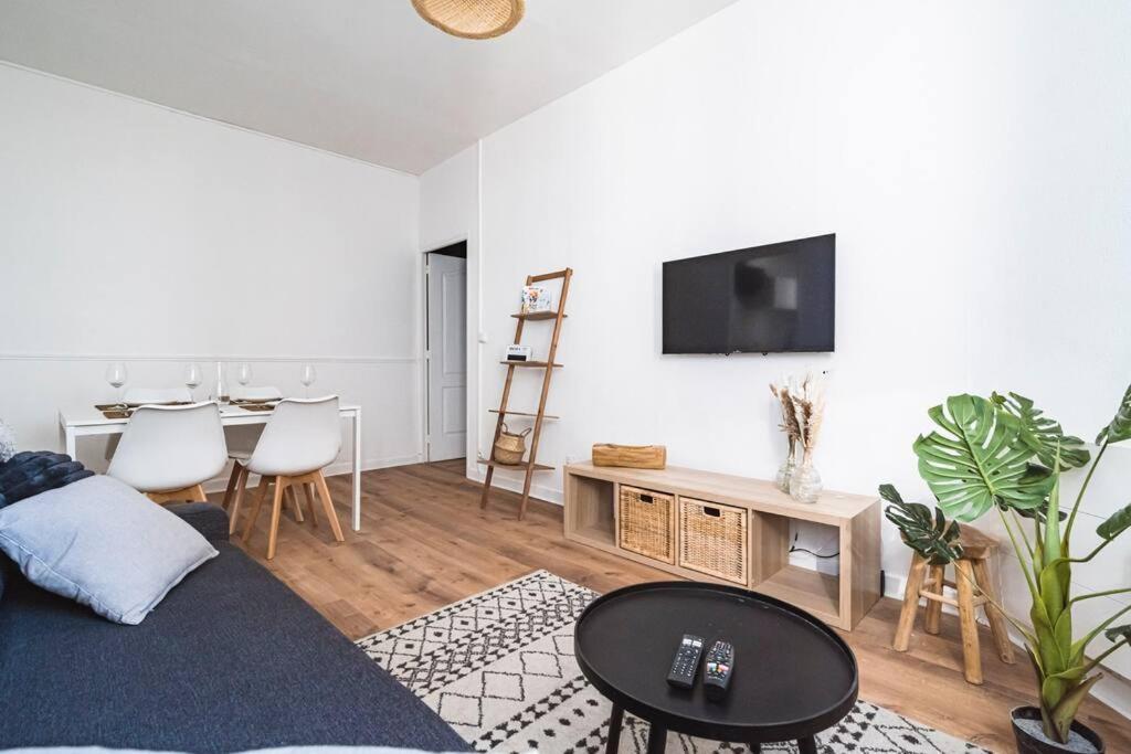 Le Cosy - 2 Chambres - Hyper Centre Reims Luaran gambar